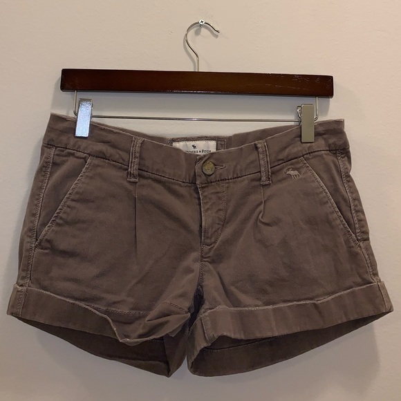 Abercrombie & Fitch Dark Brown shorts size 2 - Picture 2 of 11